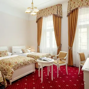 Alqush Downtown 4*, Praga Repubblica Ceca
